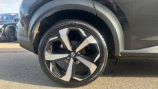 Nissan Juke 1.0 DiG-T Tekna 5dr Petrol Hatchback